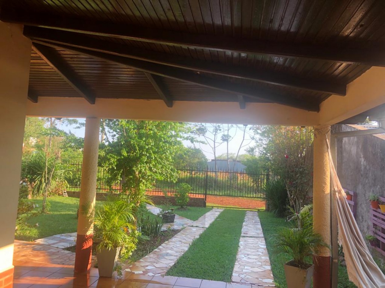VENDO CASA EN ARISTOBULO DEL VALLE TRES DORMITORIOS