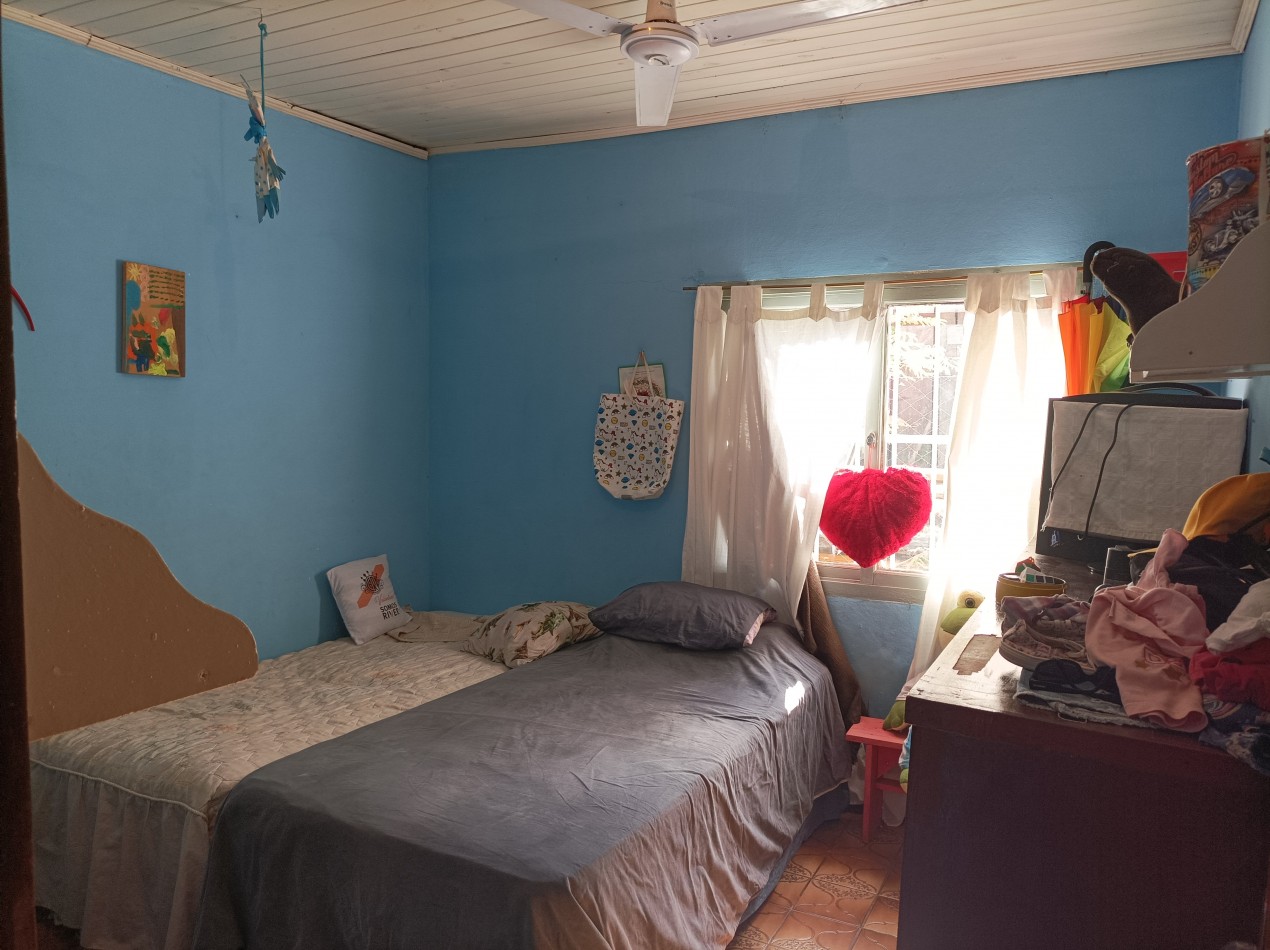 VENDO CASA EN ARISTOBULO DEL VALLE TRES DORMITORIOS