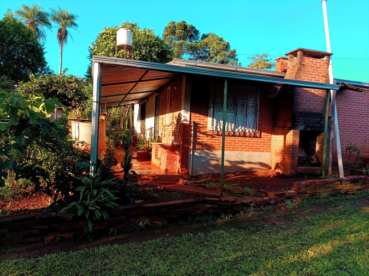 Casa en venta cerca del Salon Parroquial