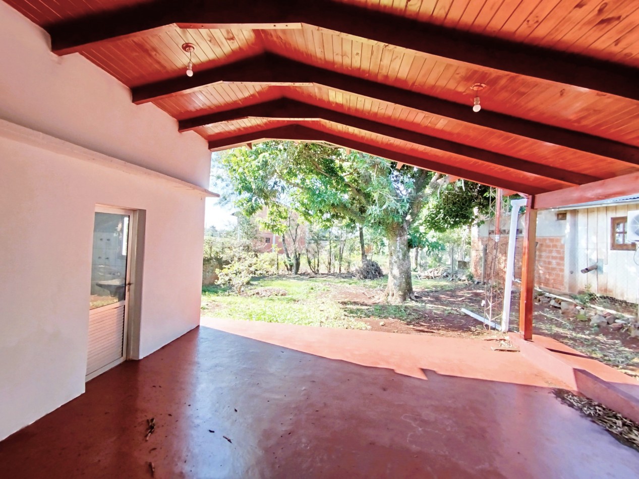 Casa en alquiler 6 ambientes cerca de Muebleria Kubizen