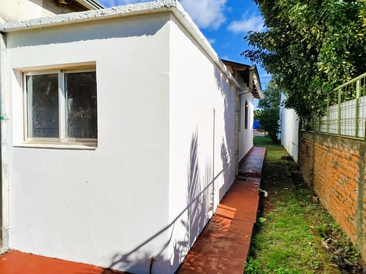 Casa en alquiler 6 ambientes cerca de Muebleria Kubizen