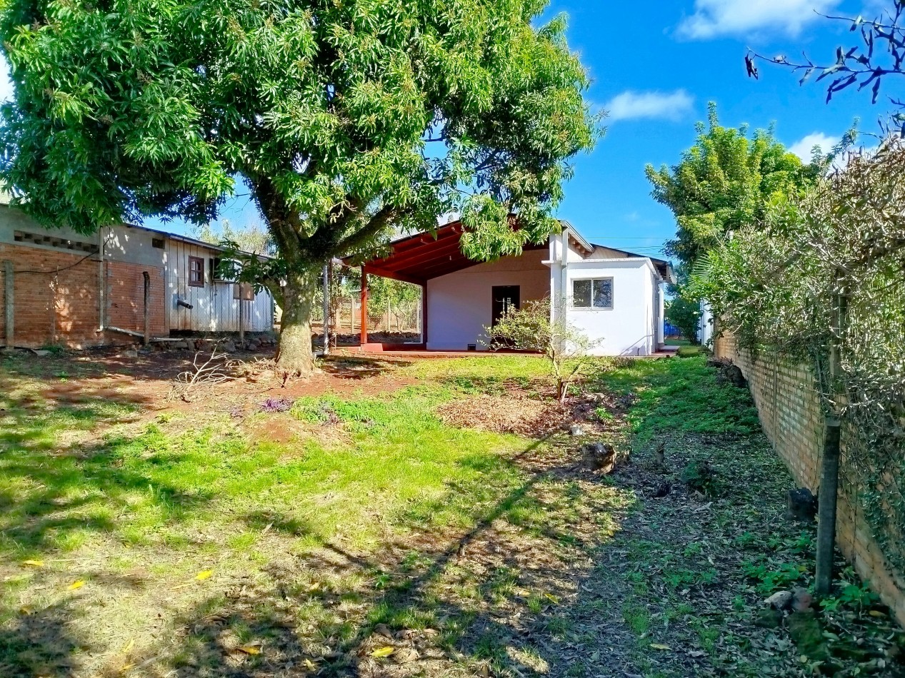 Casa en alquiler 6 ambientes cerca de Muebleria Kubizen