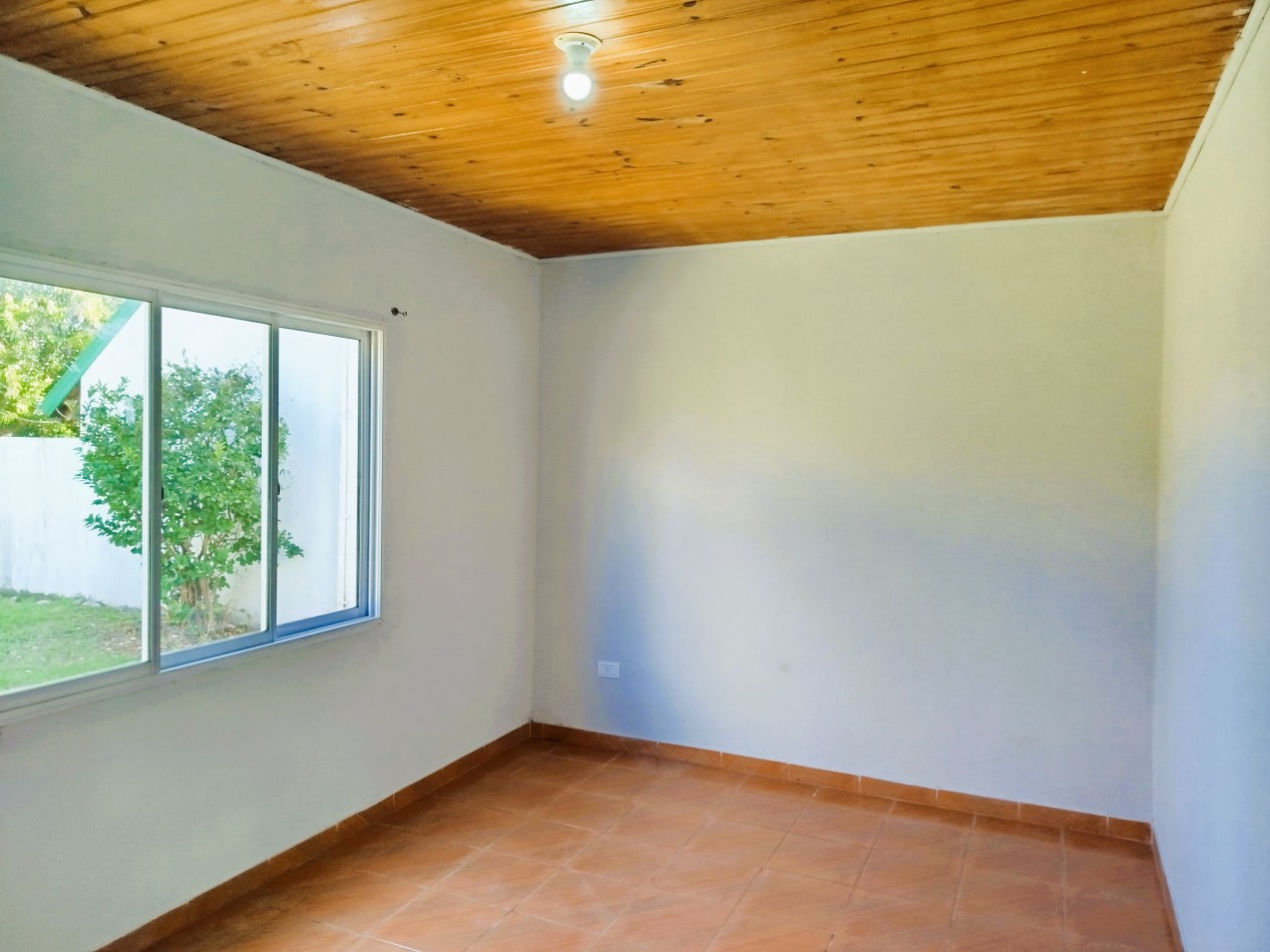 Casa en alquiler 6 ambientes cerca de Muebleria Kubizen