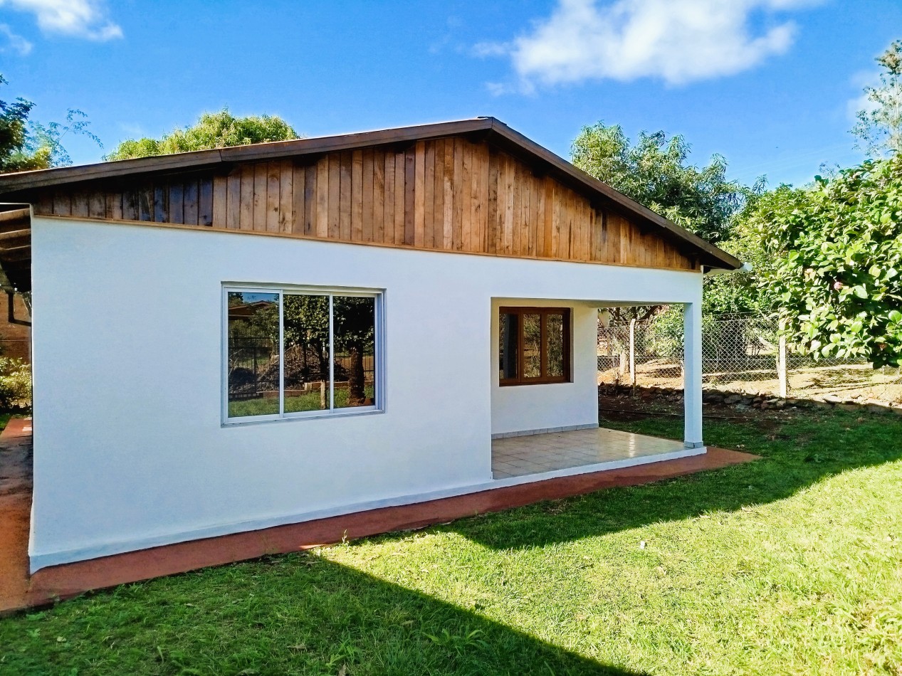 Casa en alquiler 6 ambientes cerca de Muebleria Kubizen