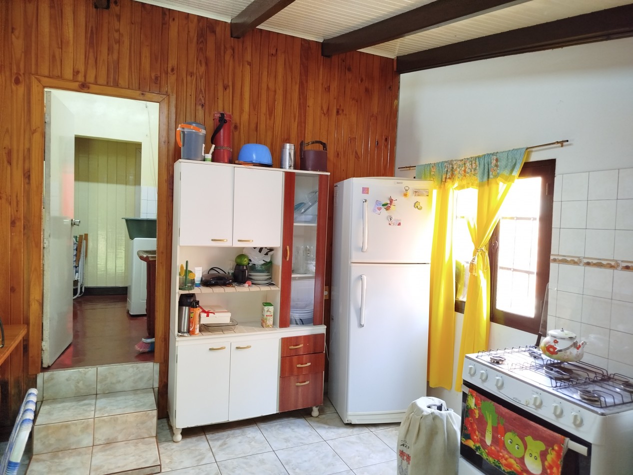 Casa grande en venta cerca de escuela de Comercio Barrio Norte esquina