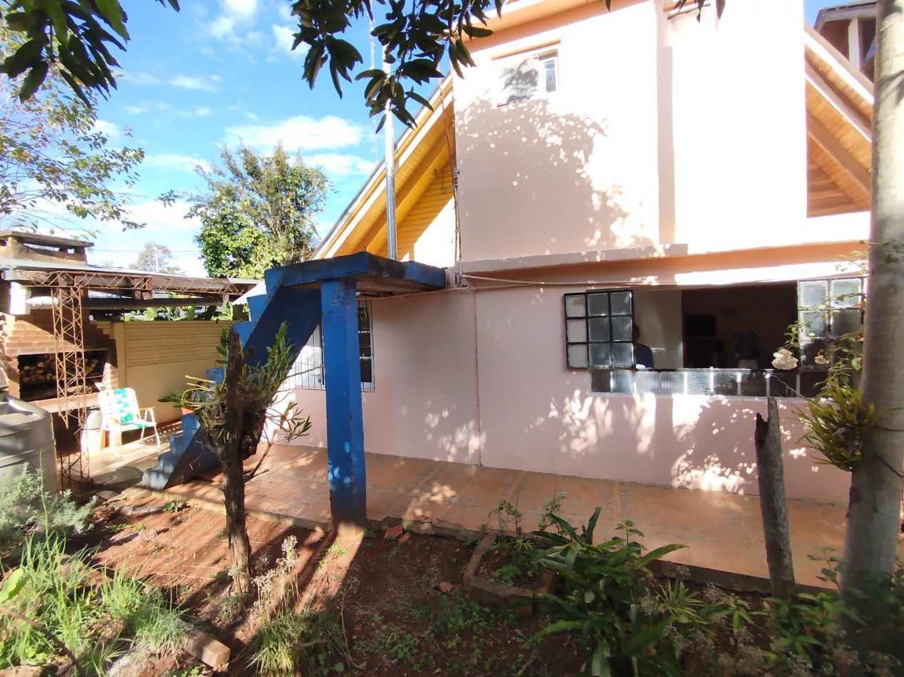 Casa grande en venta en el Centro de Dos de Mayo Misiones