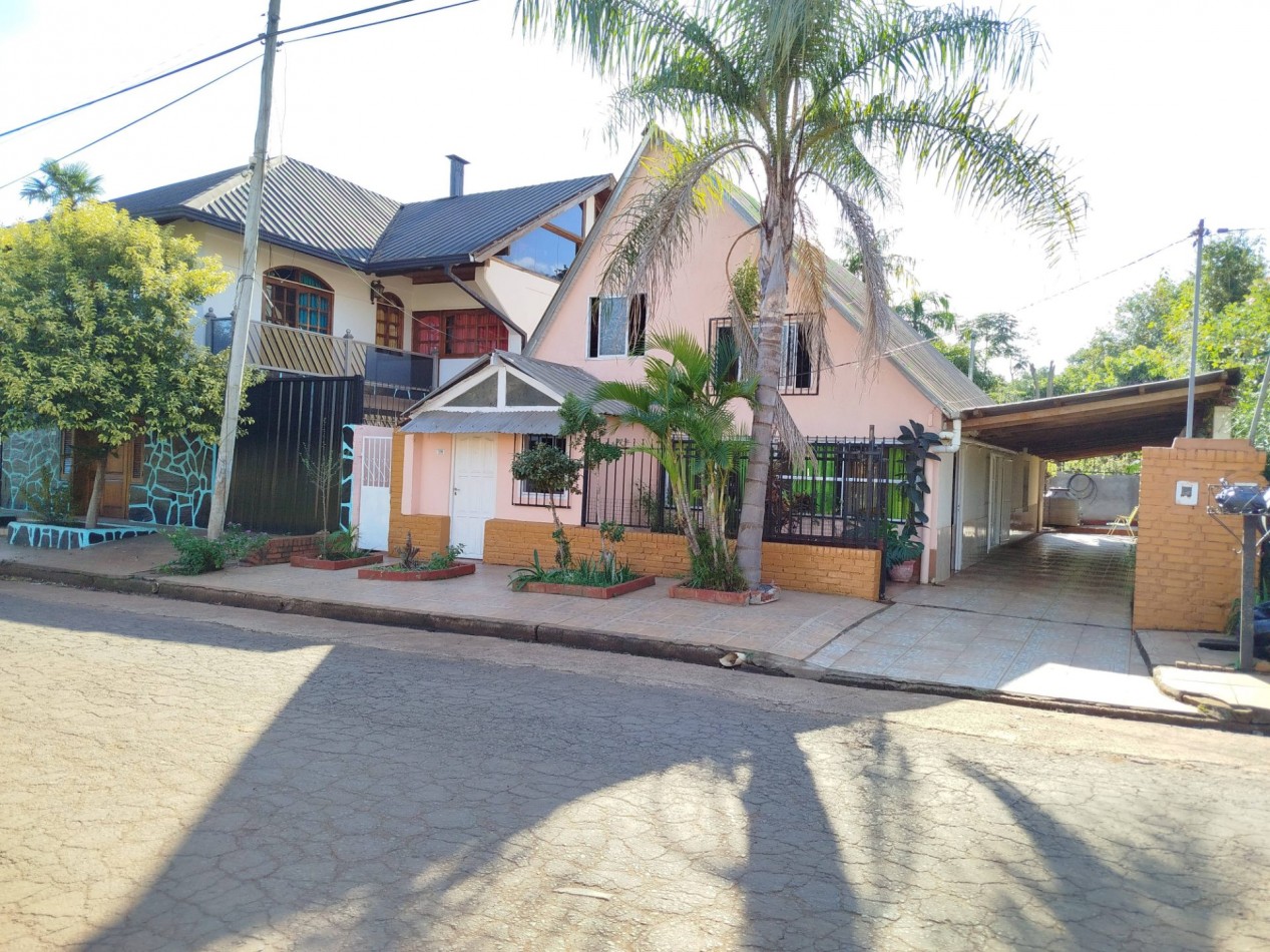 Casa grande en venta en el Centro de Dos de Mayo Misiones