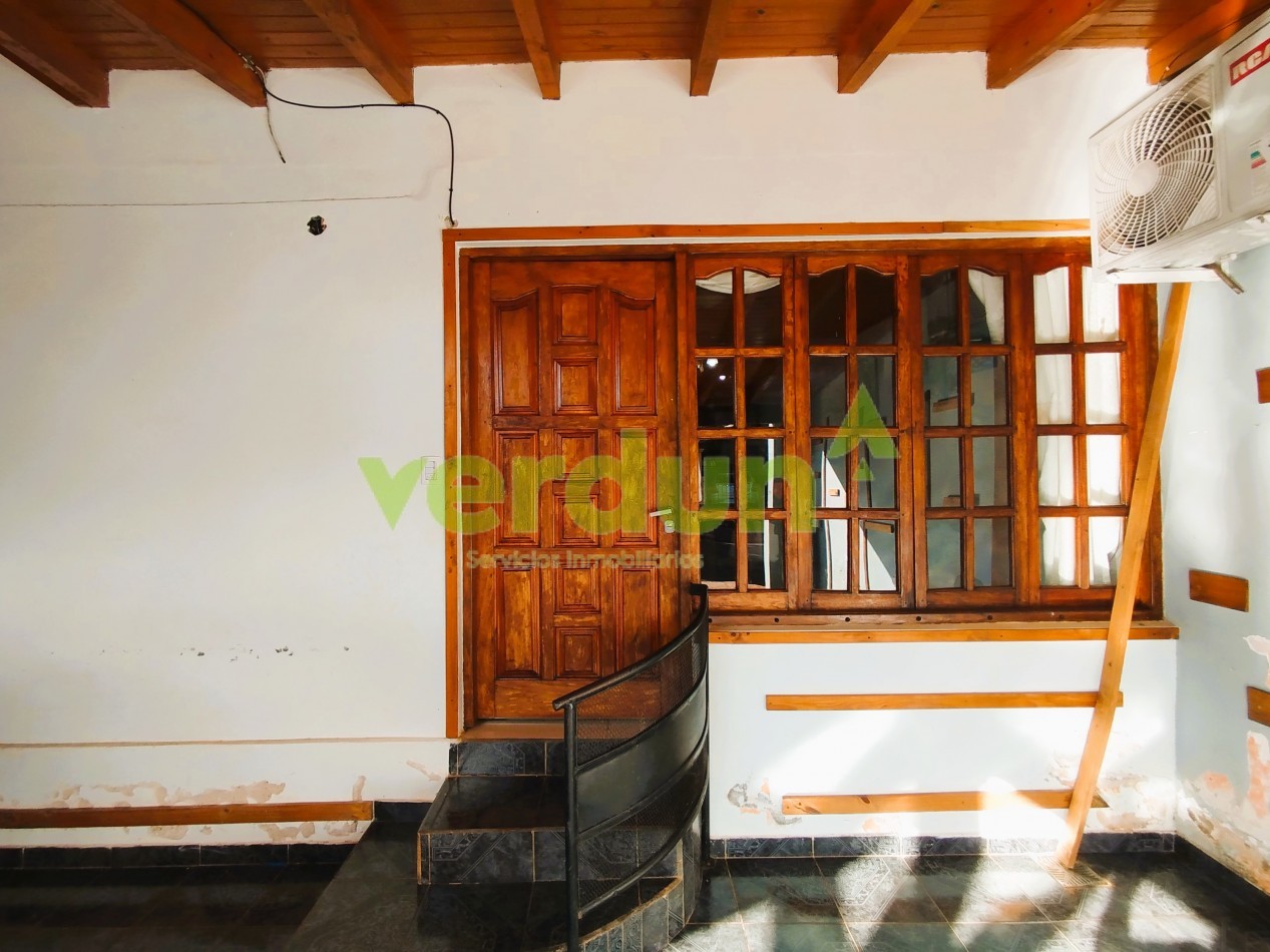 Casa en venta centro de Aristobulo del Valle