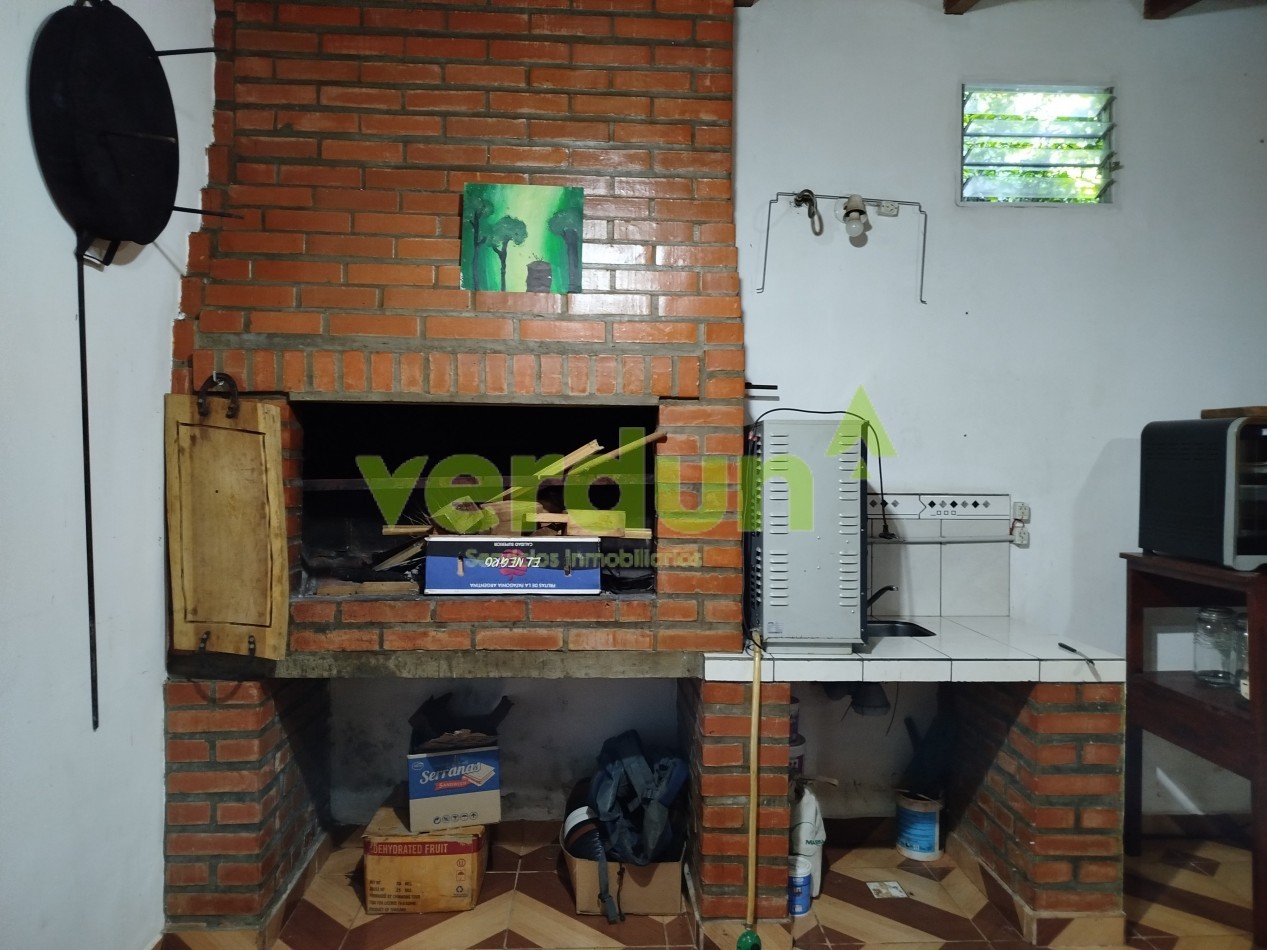 Casa en venta centro de Aristobulo del Valle