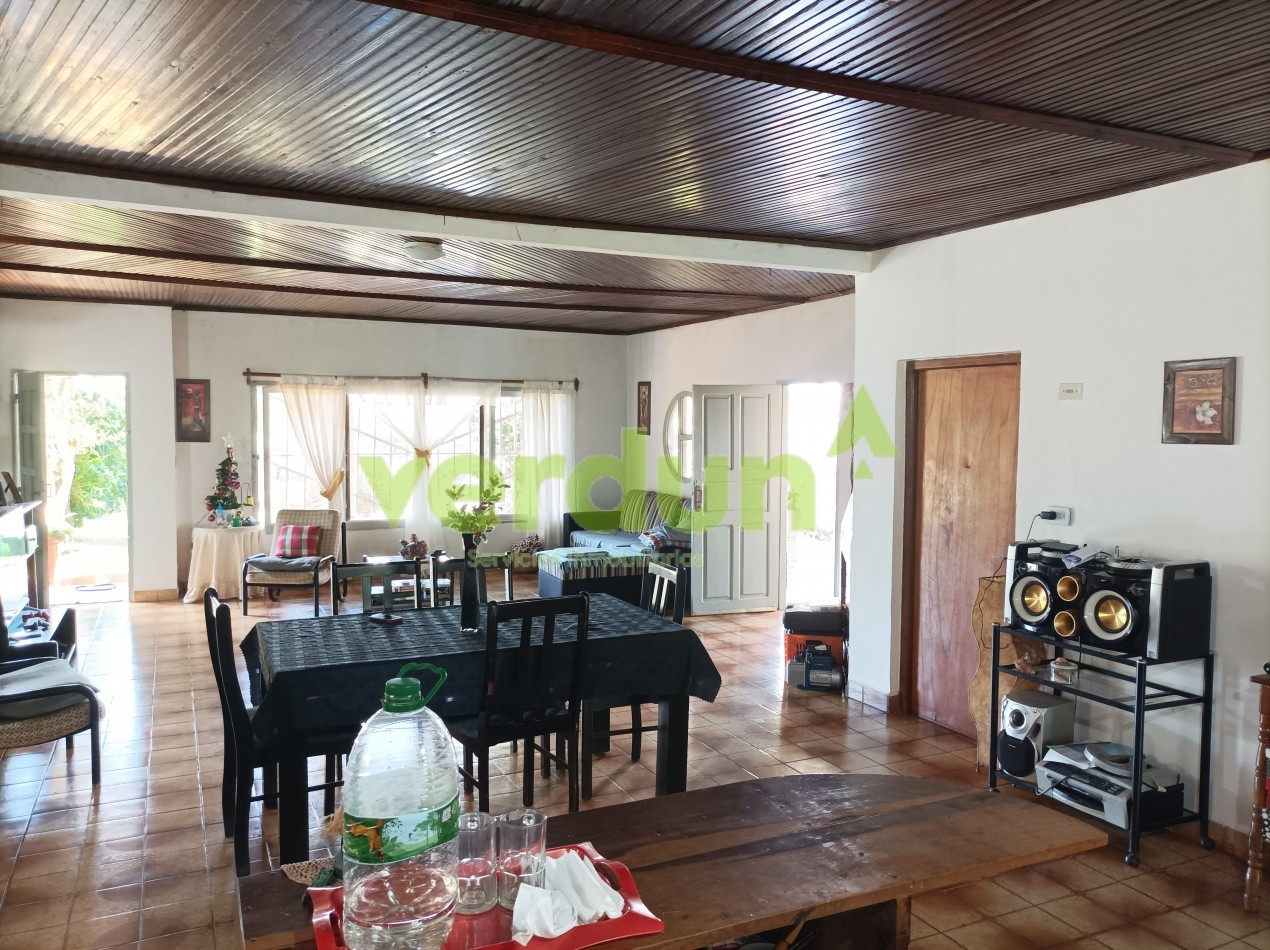 VENDO CASA EN ARISTOBULO DEL VALLE TRES DORMITORIOS