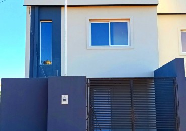 ALQUILO DUPLEX DOS DORMITORIOS ARISTOBULO DEL VALLE departamento
