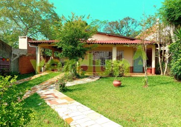 VENDO CASA EN ARISTOBULO DEL VALLE TRES DORMITORIOS